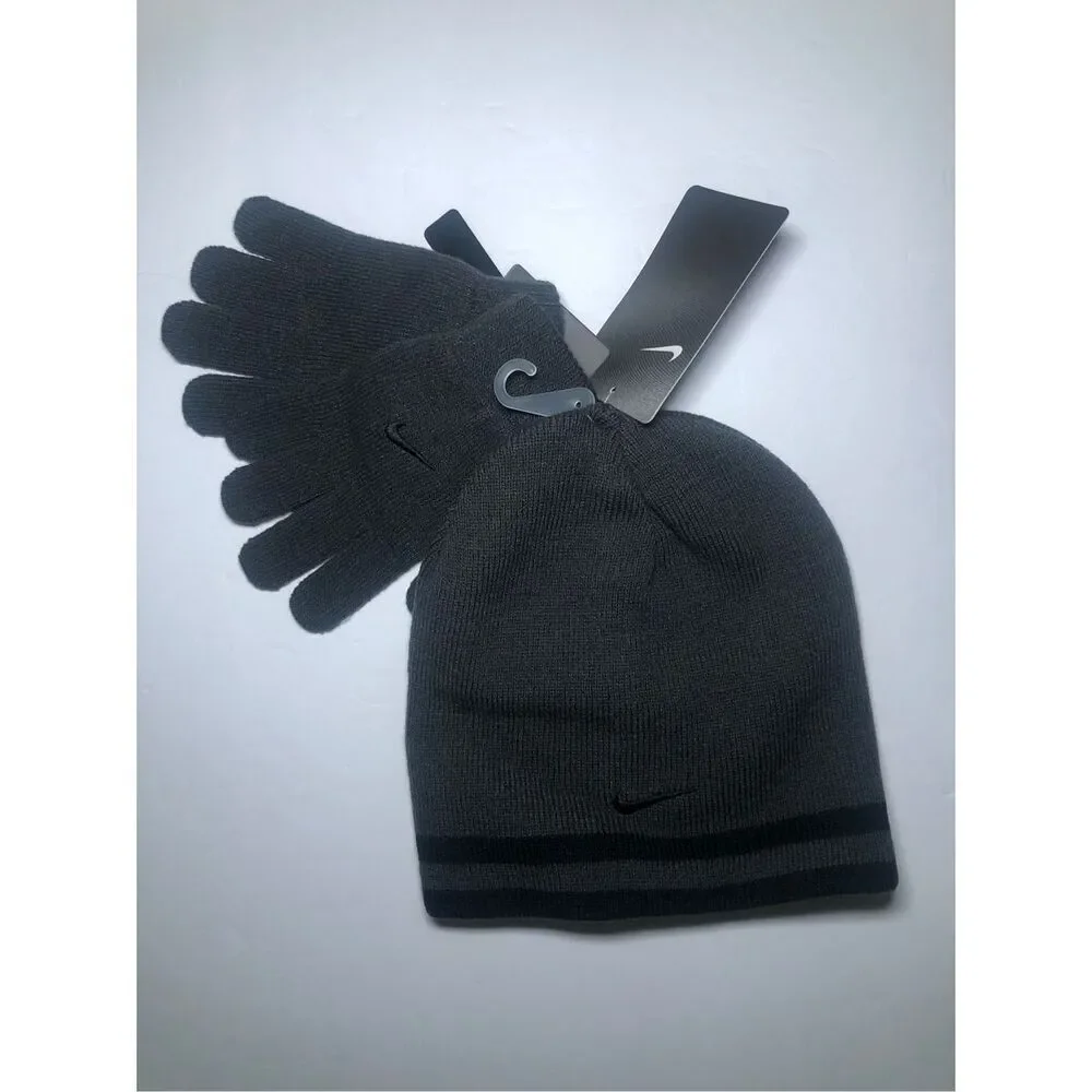 Nike Youth Reversible Beanie and gloves set